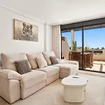 2br Sunset Golf With Sea View And Private Terrace Apartmán Estepona
