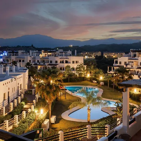 2br Sunset Golf With Sea View And Private Terrace 아파트 에스테포나