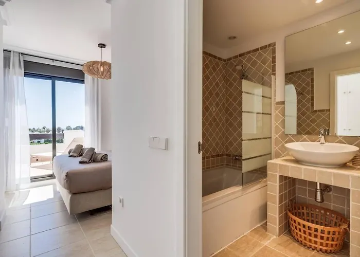 2br Sunset Golf With Sea View And Private Terrace * 에스테포나